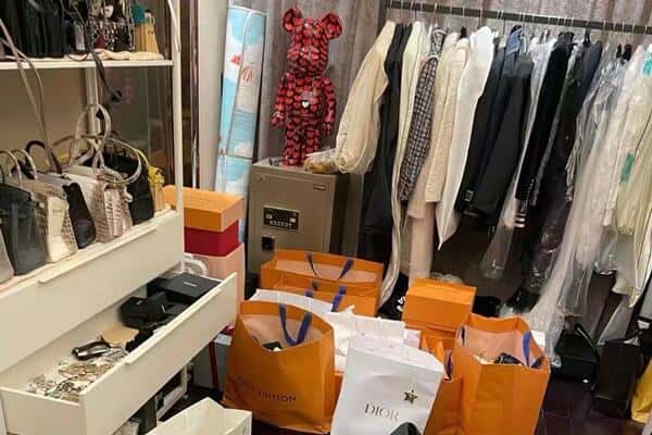 宜昌市远安回收一线品牌衣服